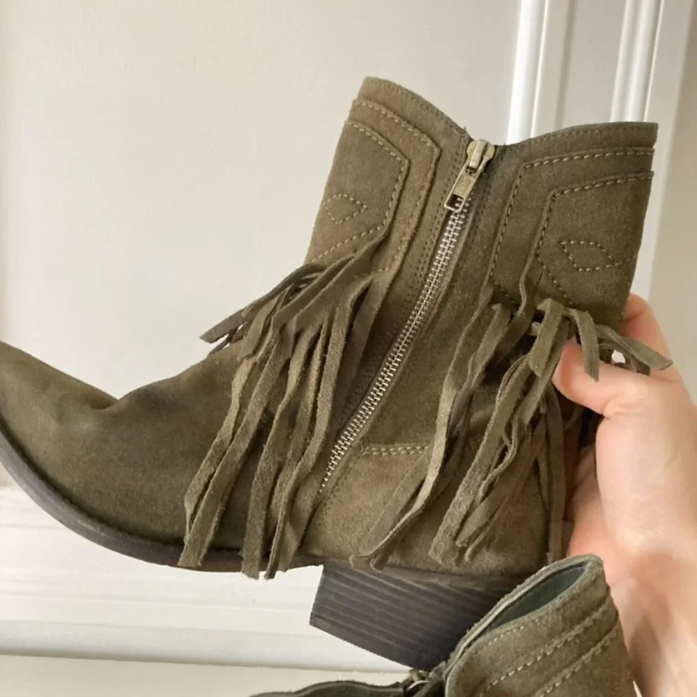 NWOT Free People Lawless Fringe Moss Suede Western Boots 11 41
